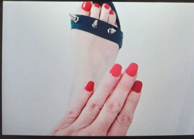 Deutsche Milf Annett Nur Fur Kurze Zeit — 9 / 13