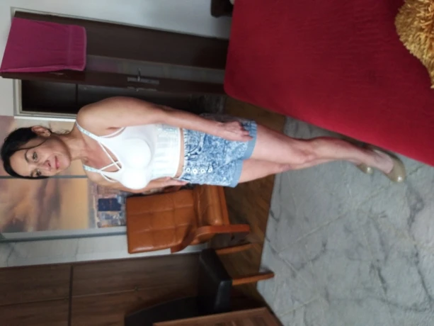 Milena Unterwurfig — 4 / 6