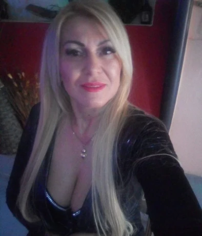 Sz Mihaela Milf — 1 / 4