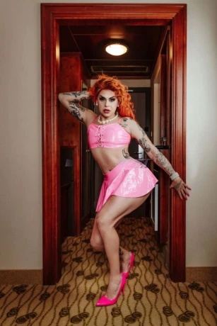 Nathalie Carolina — 11 / 12