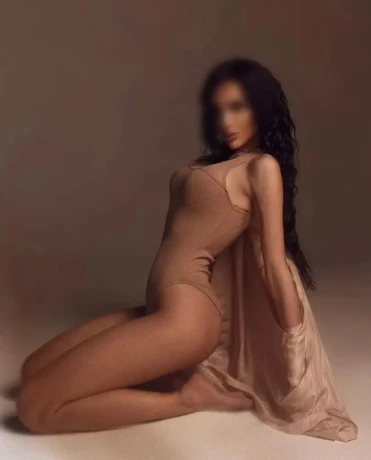 Maya Latina — 2 / 6