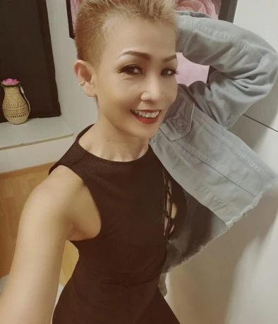 Die Adresse Fuer Entspannung Pur Bei Meena In Winterthur — 1 / 4