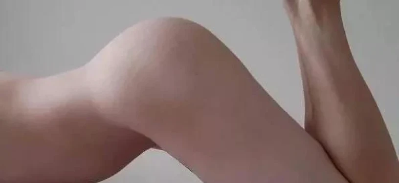 Verlegen Man Zoekt Lieve Vrouw — 18 / 19