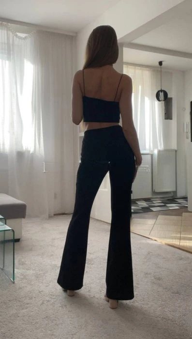 Linda — 3 / 5