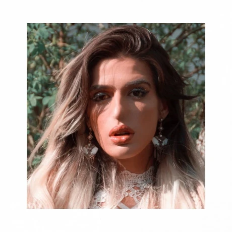 Ts Amazona — 12 / 14