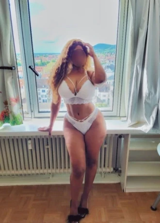 Ana Caliente1 — 2 / 15