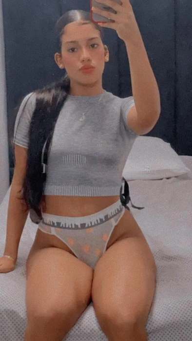 Pamela — 2 / 3