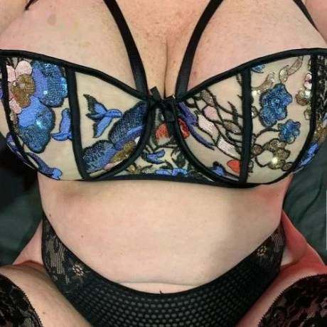 Madlen Geile Reife Milf — 2 / 3