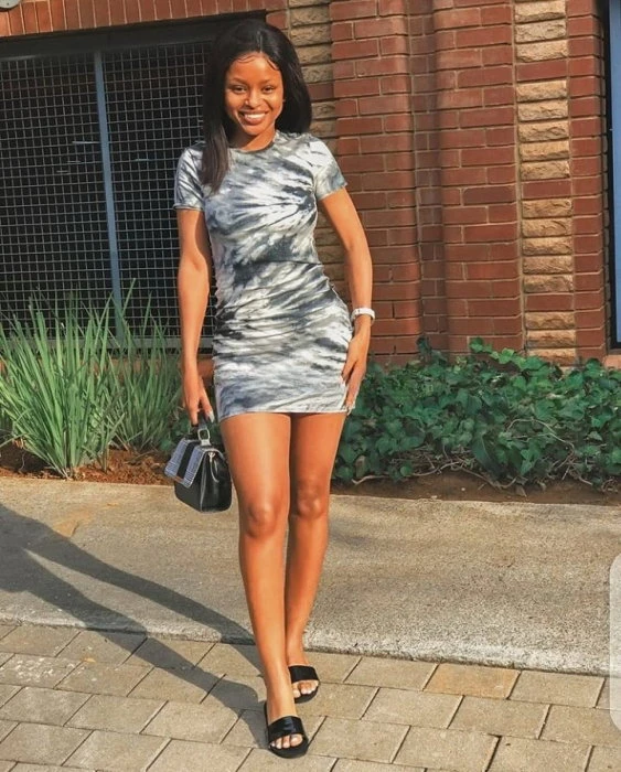 Tina, Escort, Accra