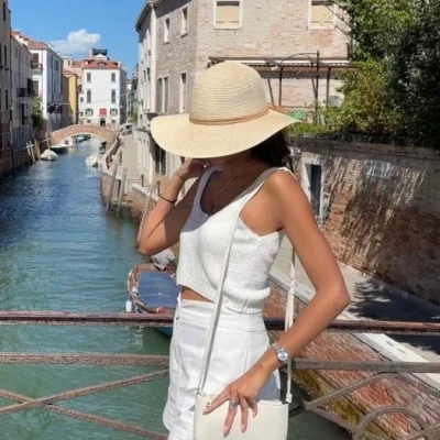 Julia, Escort, Berlin