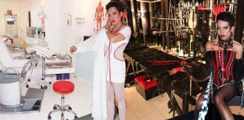 Lady Isabel — 24 / 25