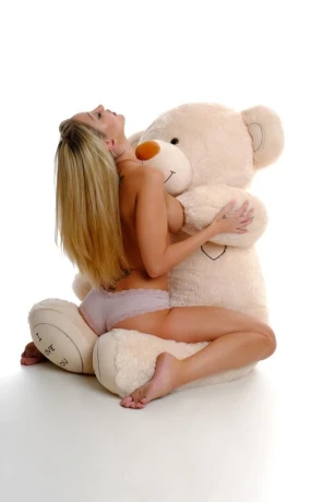 X Chardonnay X — 2 / 18