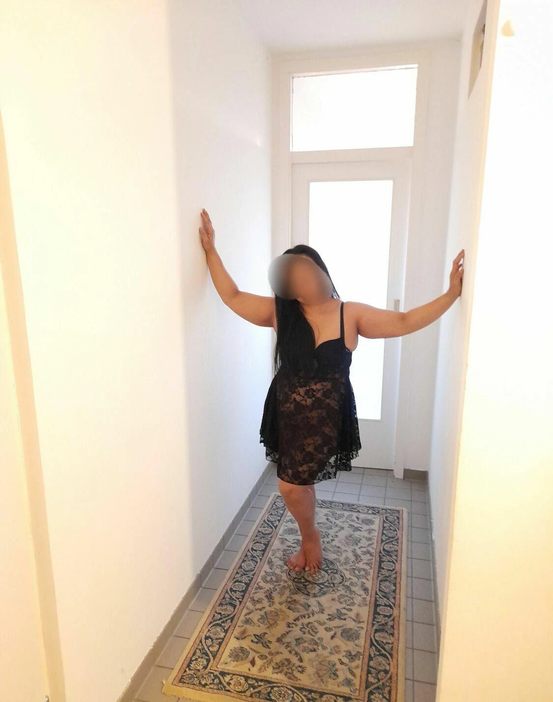 Thai Kim — 2 / 6