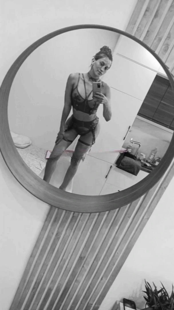 Alexandra Chanel — 4 / 12