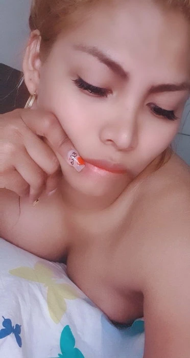Joselyn — 3 / 7