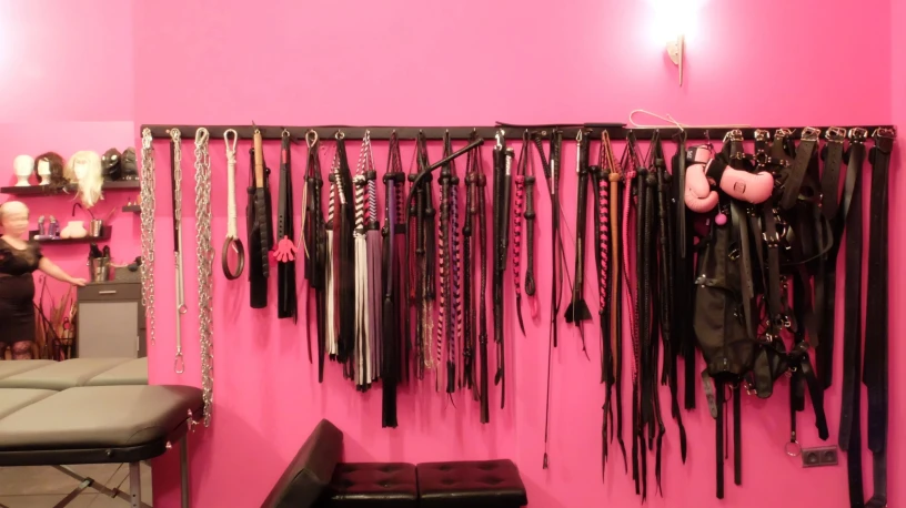 Domina Susan — 7 / 13