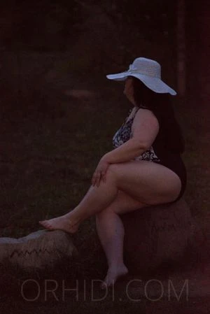 Jasmin — 3 / 4