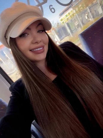 Isabeli lins — 5 / 12