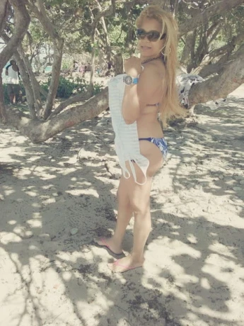 Sofia aus Kolumbien — 1 / 7