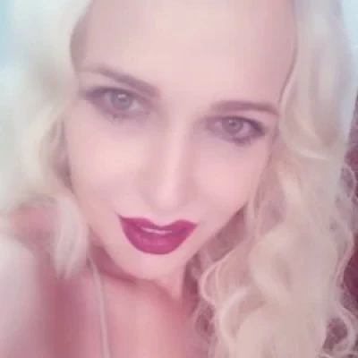 Milana, Escort, Istanbul