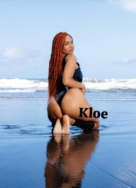 Kloe Aus Spanien — 2 / 3