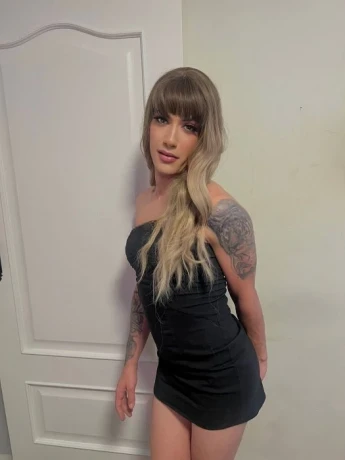 Alexa Cd — 12 / 13