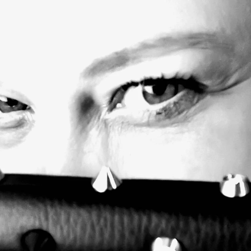 Domina Susan — 12 / 13