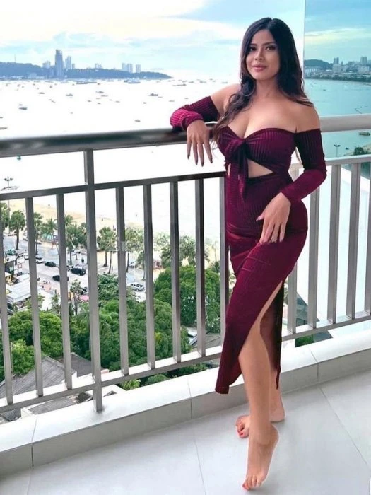 Kemmi, Escort, Phuket