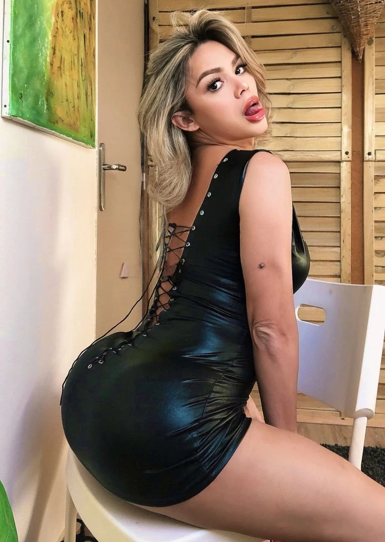 Anandha Lima, Escort, Nantes