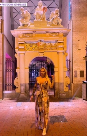 Ts Sophya Xxl — 3 / 21