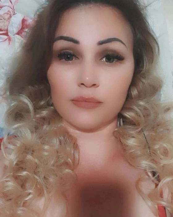 Diana, Escort, Dubai