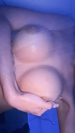 Ts Bruna Isabella Fast Immer Geil 19j 100 Originalbilder — 4 / 14