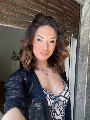 Katharina Byonda — 9 / 12