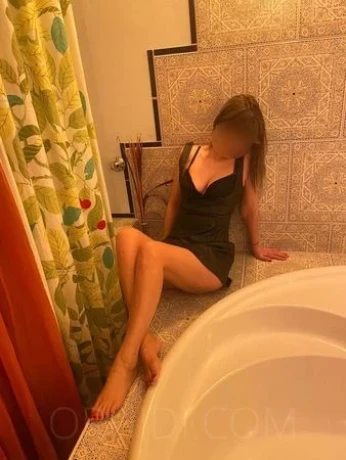 BIANCA NEU! im Secret Service — 1 / 8