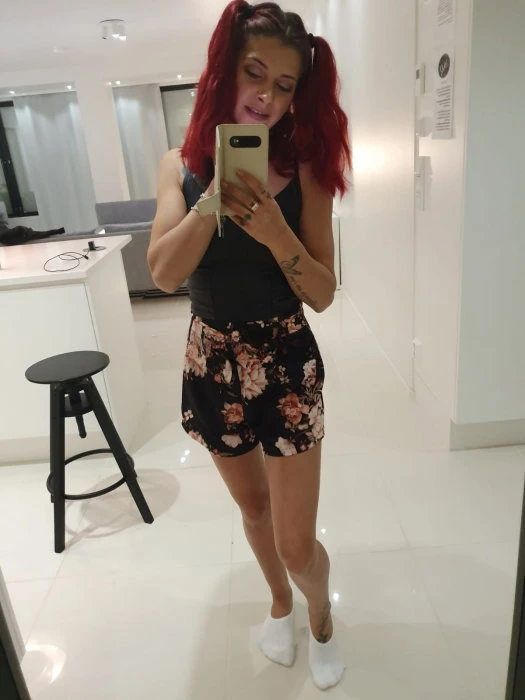 Nikki — 7 / 13