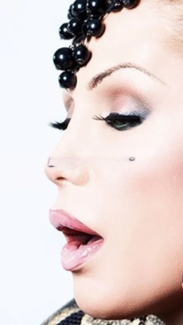 Patricia Parix — 11 / 12