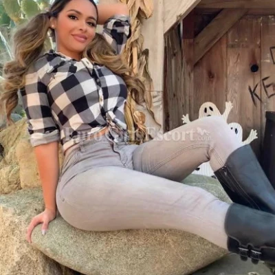 Lindy, Escort, Mesaieed