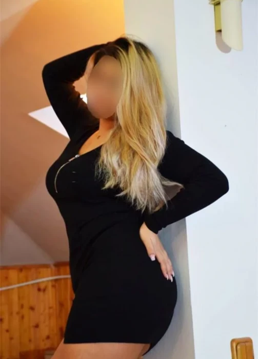 Larysa — 4 / 5