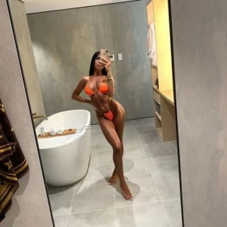 Ammy Laura — 3 / 7