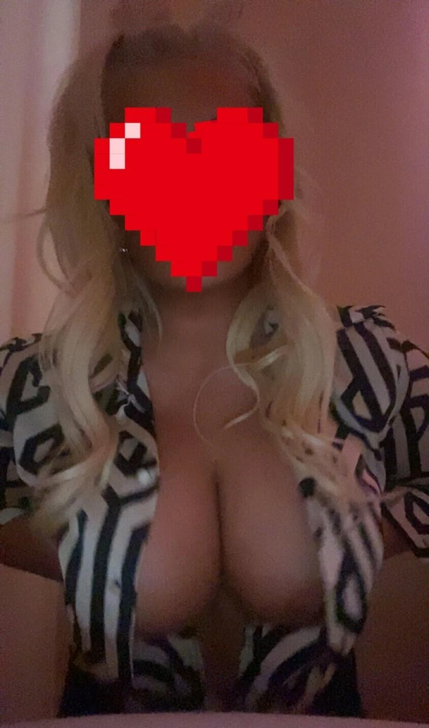 Debi — 3 / 6