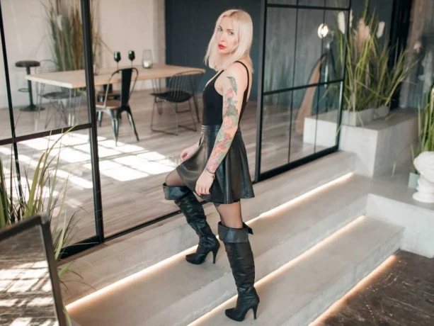 Eva Lynx Pornstar — 3 / 12