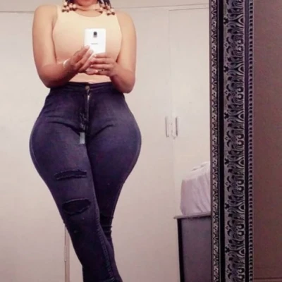 Nissah, Escort, Kampala