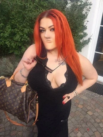 Nora Marinelli — 2 / 4