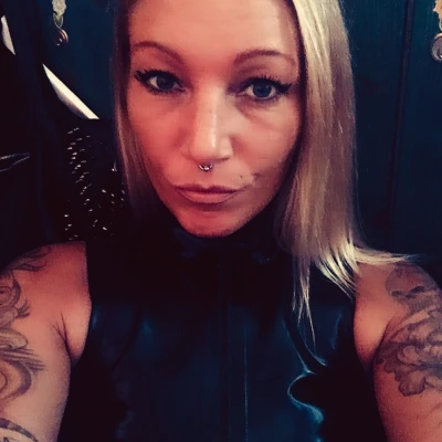 Diana Diabolo, Escort, Augsburg