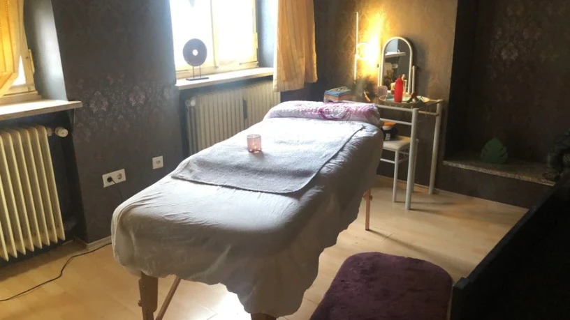 DEUTSCHE CARMEN — 10 / 11