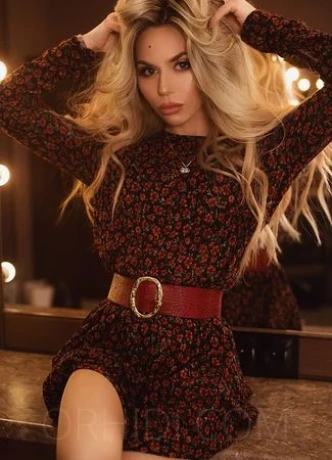 REGINA bei Mirabell — 3 / 6