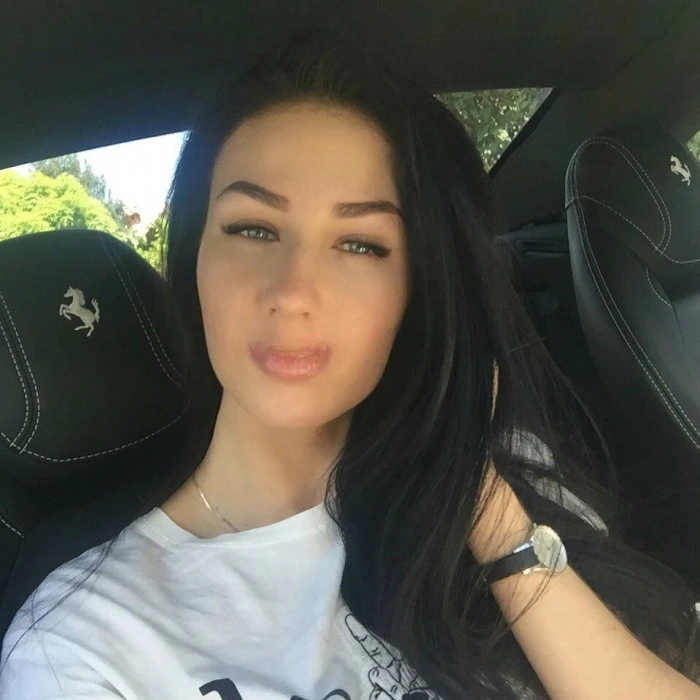 Nastya — 4 / 6