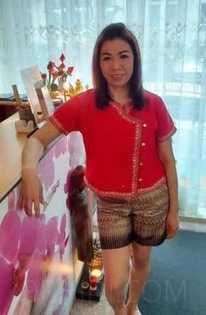 Sara & Lilly — 2 / 6