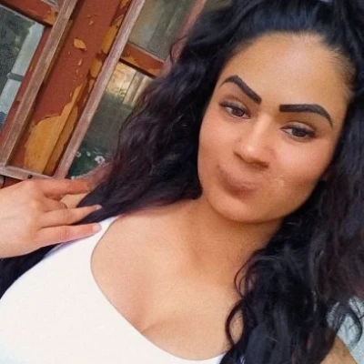 Dzselo, Escort, Zaandam