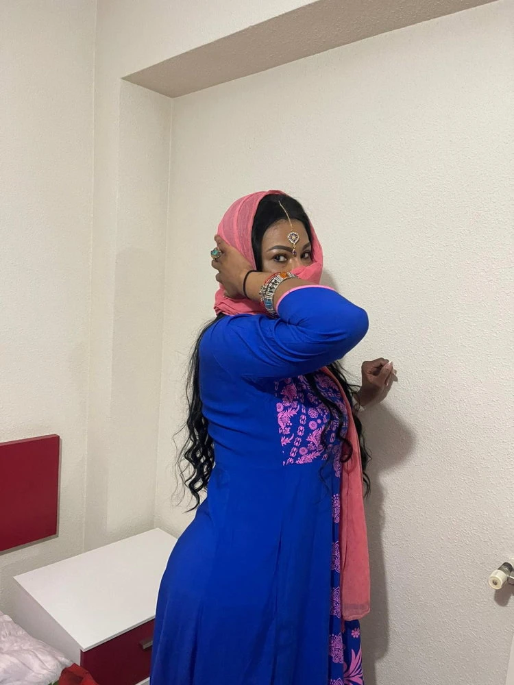 Mira — 4 / 6